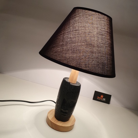 Декоративная настольная лампа 